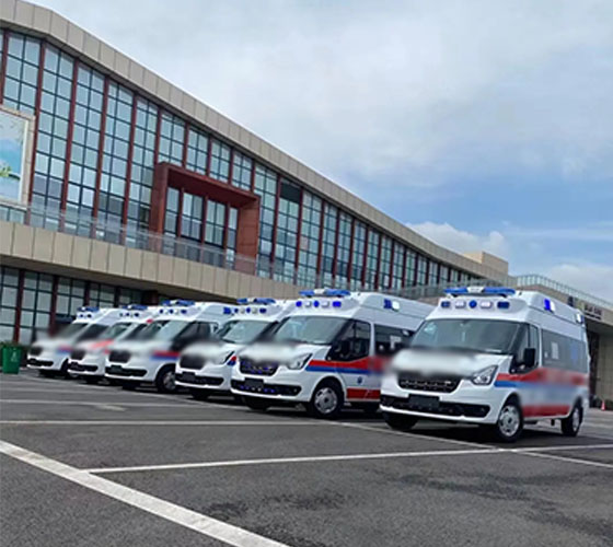 鹤峰县服务车队展示